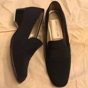 Black wedge shirt heel shoes